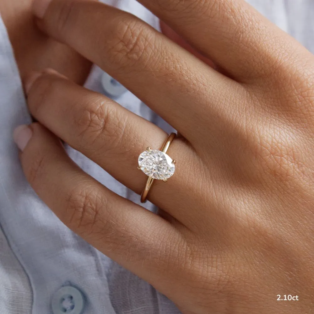 2.10 - 3.40 CT Oval Moissanite Solitaire Engagement Ring