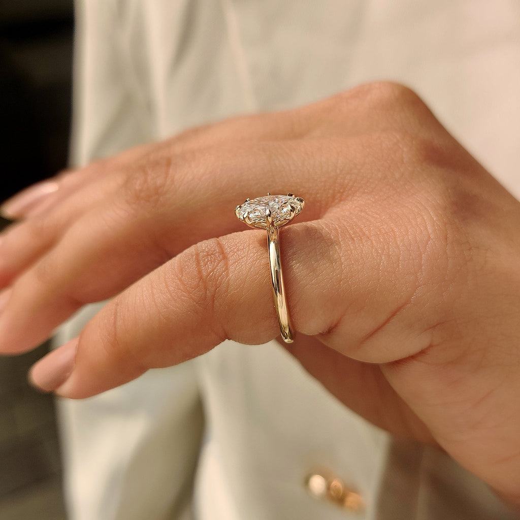 Solitaire Oval Diamond Engagement Ring