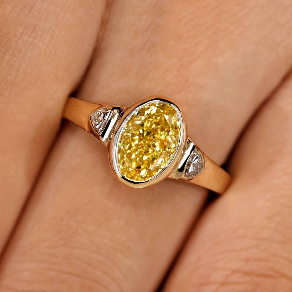 Three Stone Yellow Oval Cut Engagement Ring With Trillion Side Stone