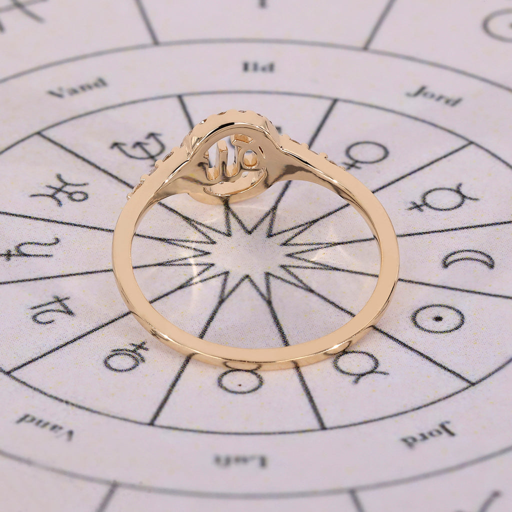 Virgo Ring With Round Side Stone Design