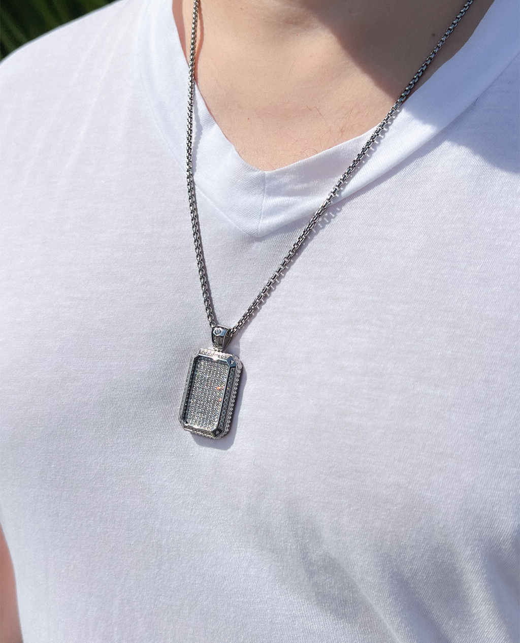 DIAMOND DOG TAG Gold Pendant with 2.10ct Diamonds
