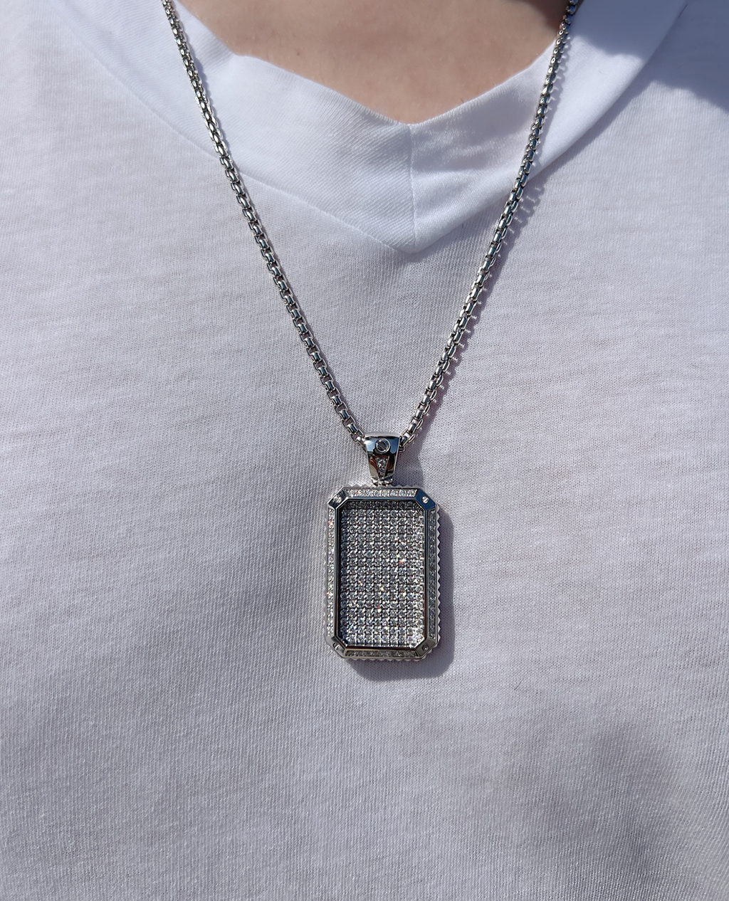 DIAMOND DOG TAG Gold Pendant with 2.10ct Diamonds