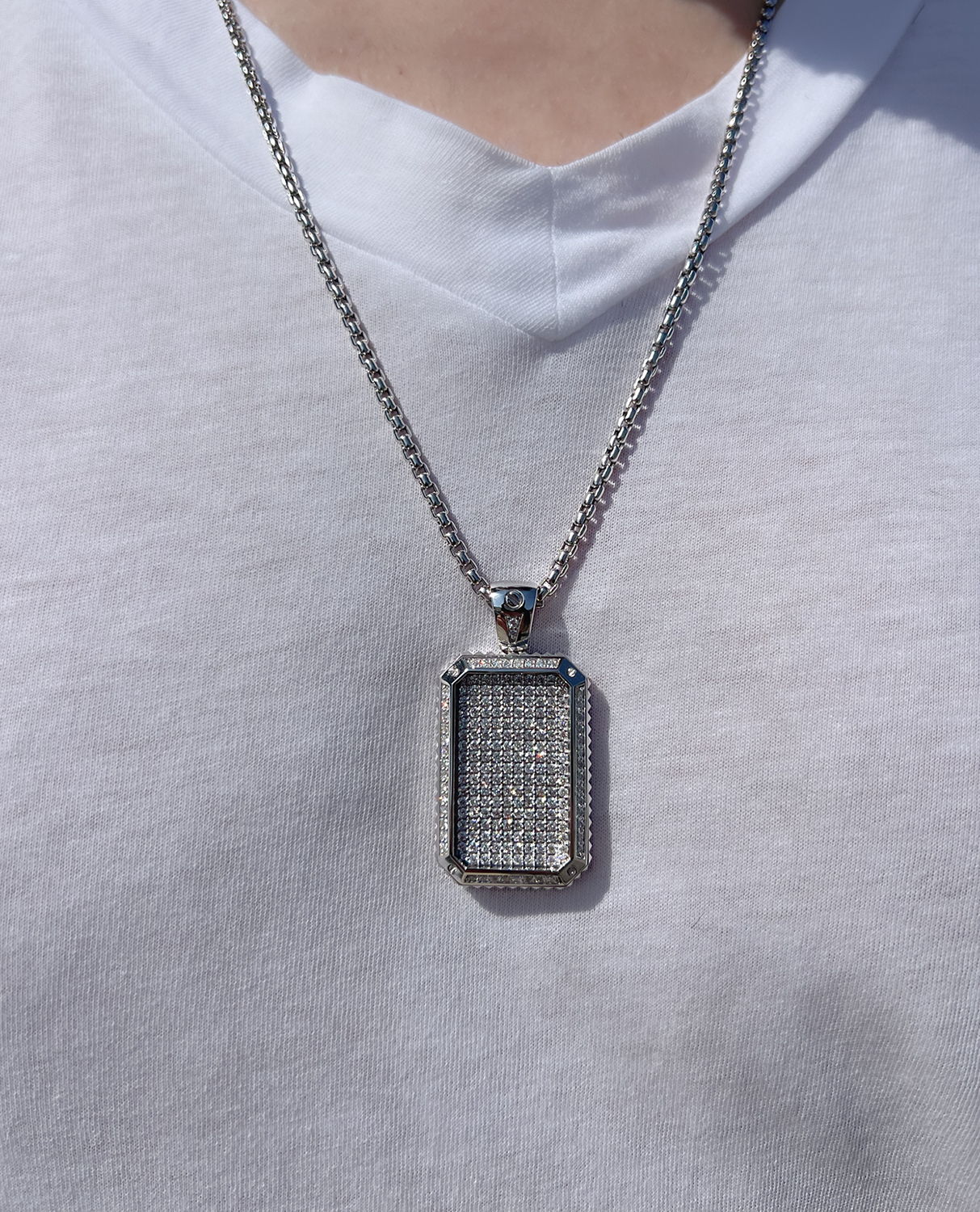 DIAMOND DOG TAG Gold Pendant with 2.10ct Diamonds