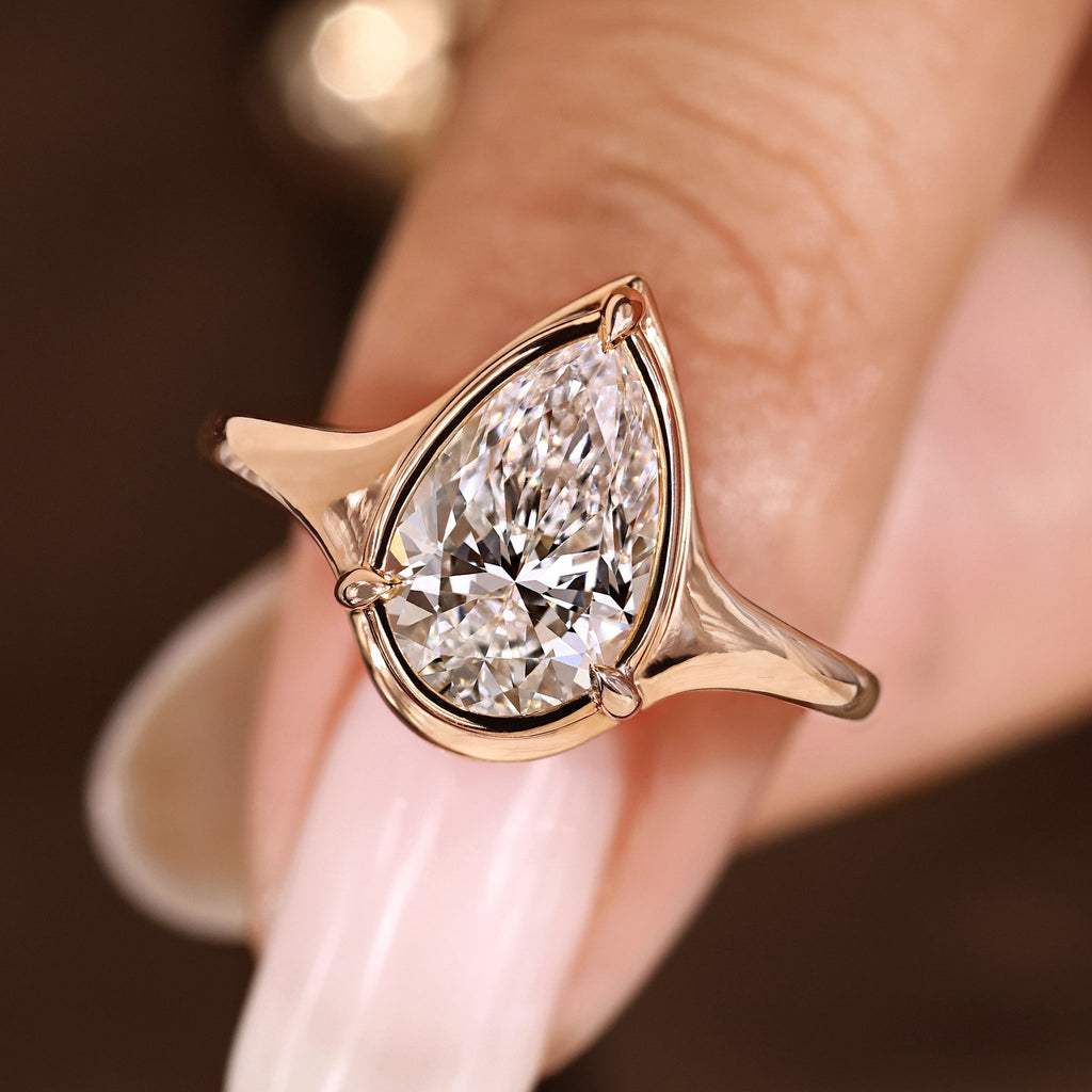 Pear Diamond Engagement Ring Design