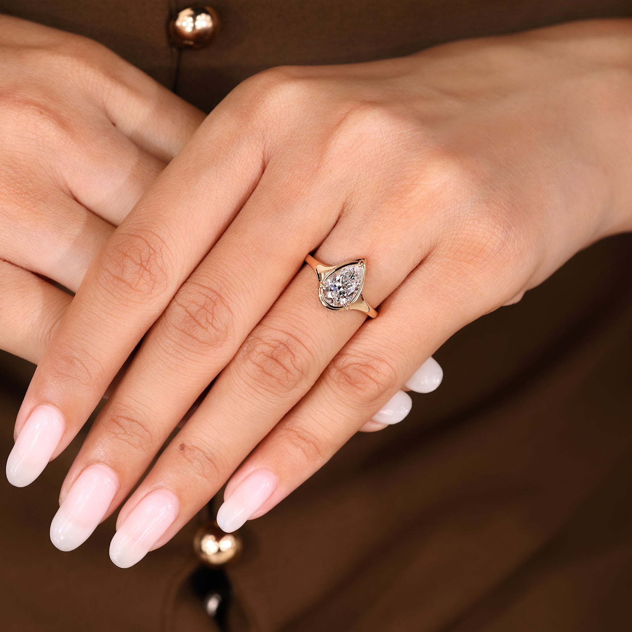 Pear Diamond Engagement Ring Design