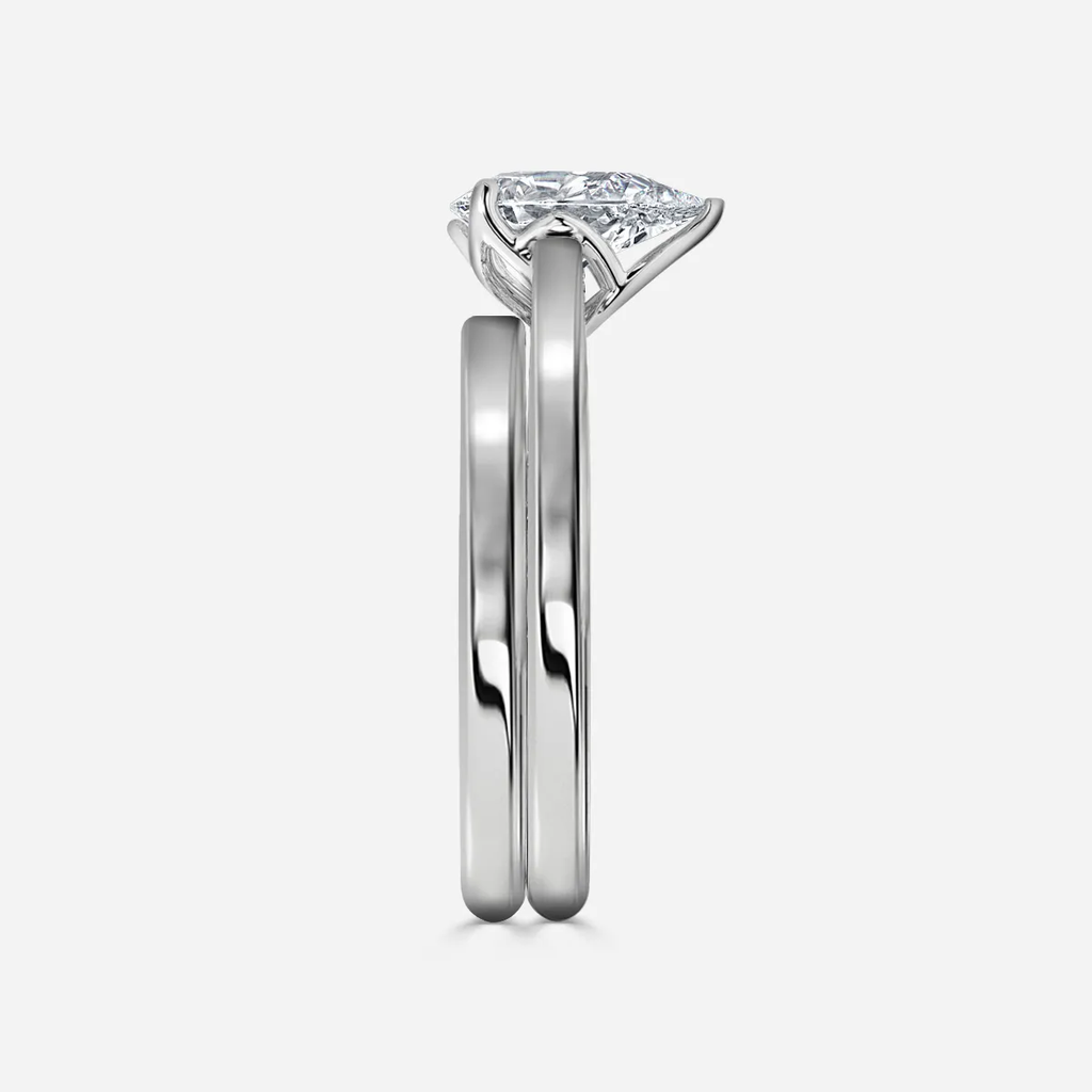 1.0 CT Pear Cut Moissanite Solitaire Bridal Ring Set