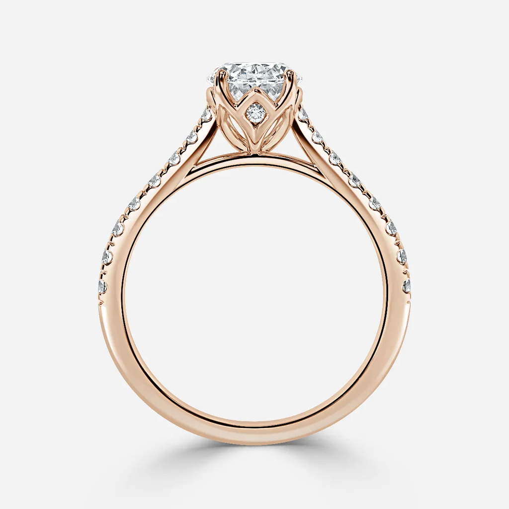 1.0 CT Oval Cut Moissanite Pave Bridal Ring Set