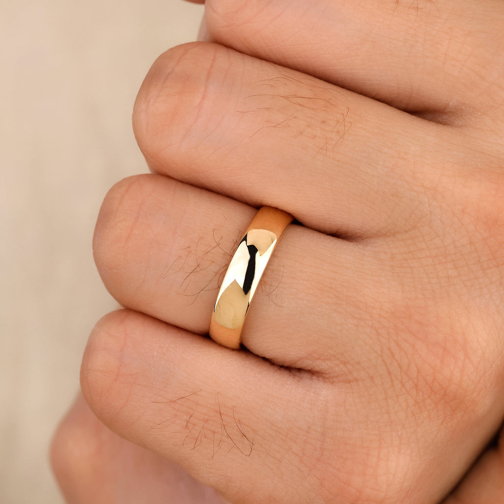 Comfort Fit Plain Mens Wedding Band