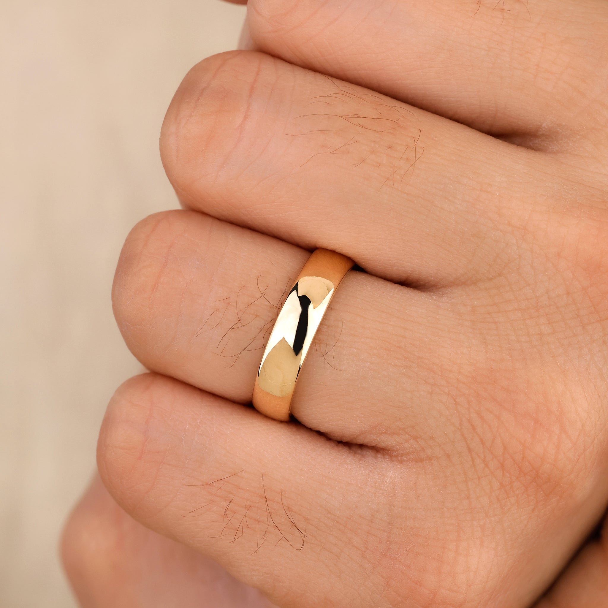 Comfort Fit Plain Mens Wedding Band
