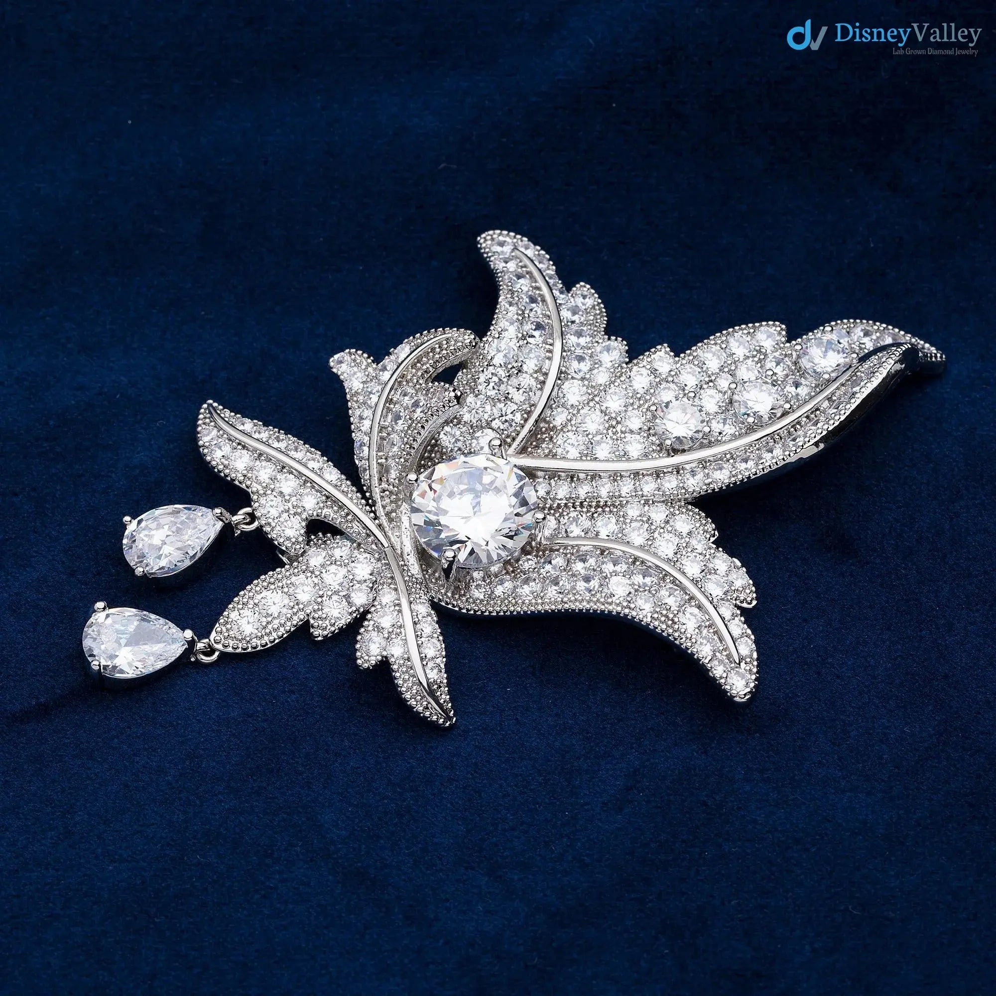 Princess Margaret’s Fleur-de-Lys Brooch Flora brooch,  antique brooch Secondary image
