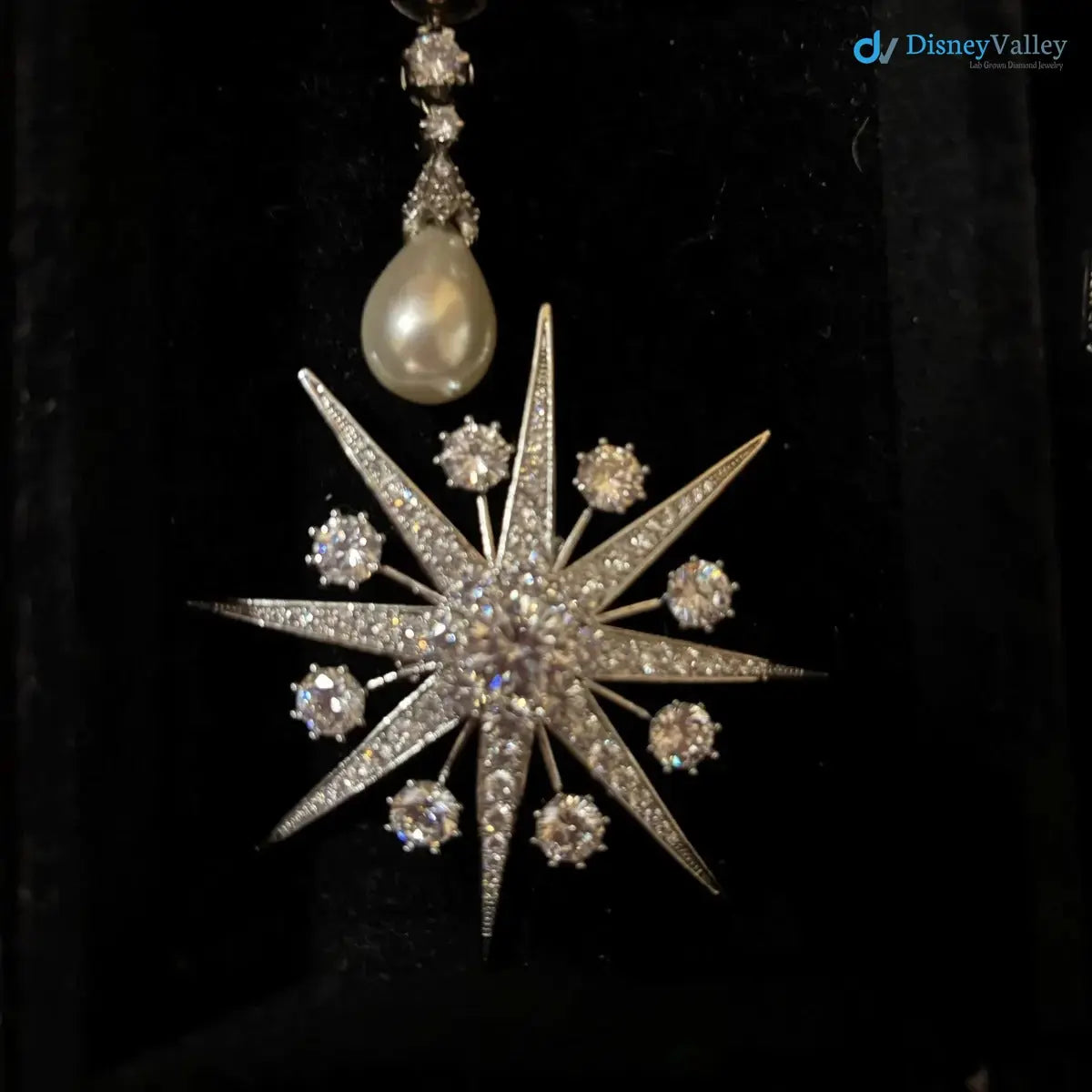 Queen Elizabeth’s Jardine Star Brooch diamond star brooch pin DisneyValley