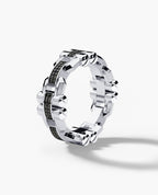 MOSS Gold Ring with 0.30ct Black Diamonds