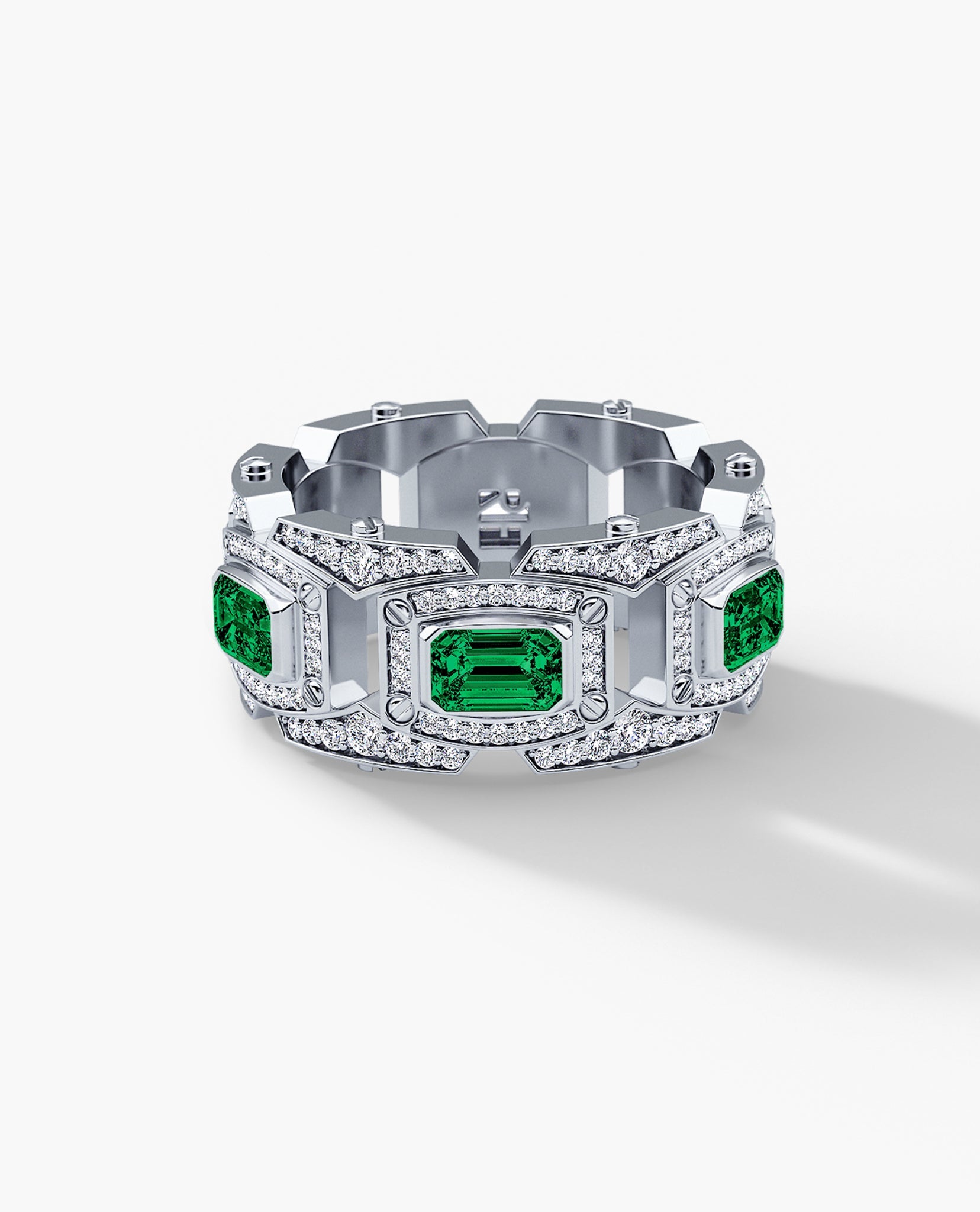 ARGONAUT Gold Ring with 3.80ct Emeralds and White Diamonds