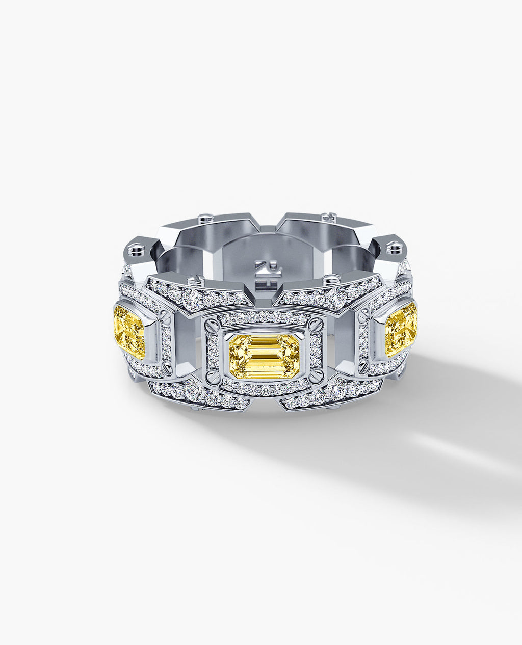 ARGONAUT Gold Ring with 3.80ct Yellow and White Diamonds