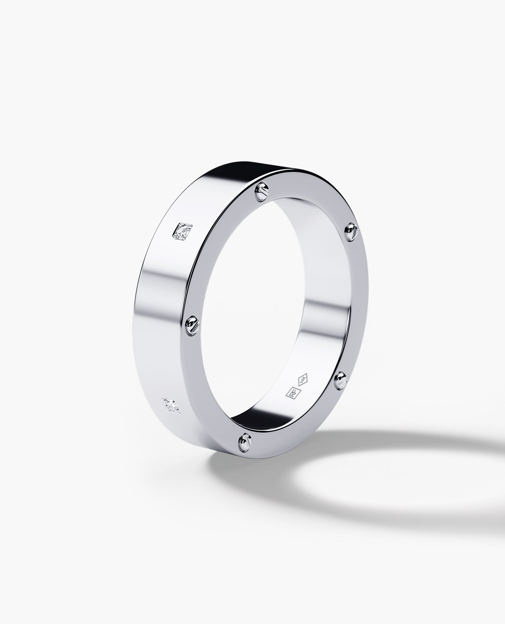 NORSE Gold Ring with 0.05ct Diamonds - 5.5mm