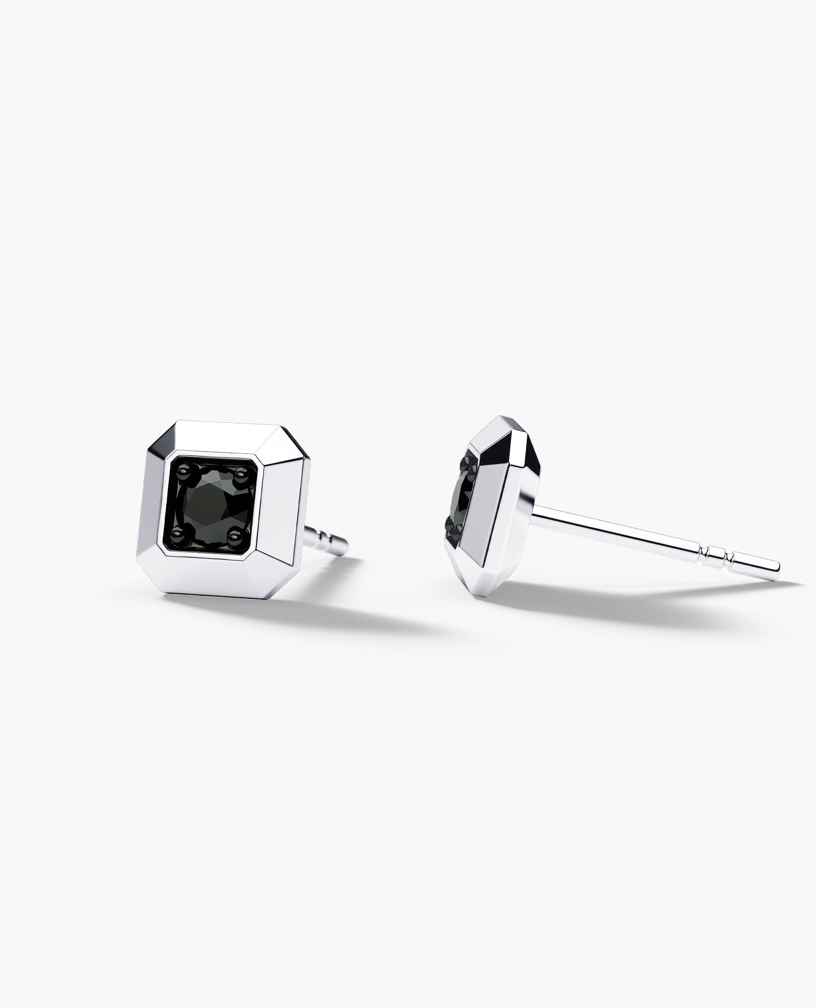 EDGE MINI Single Stud Earring with 0.10ct Black Diamond