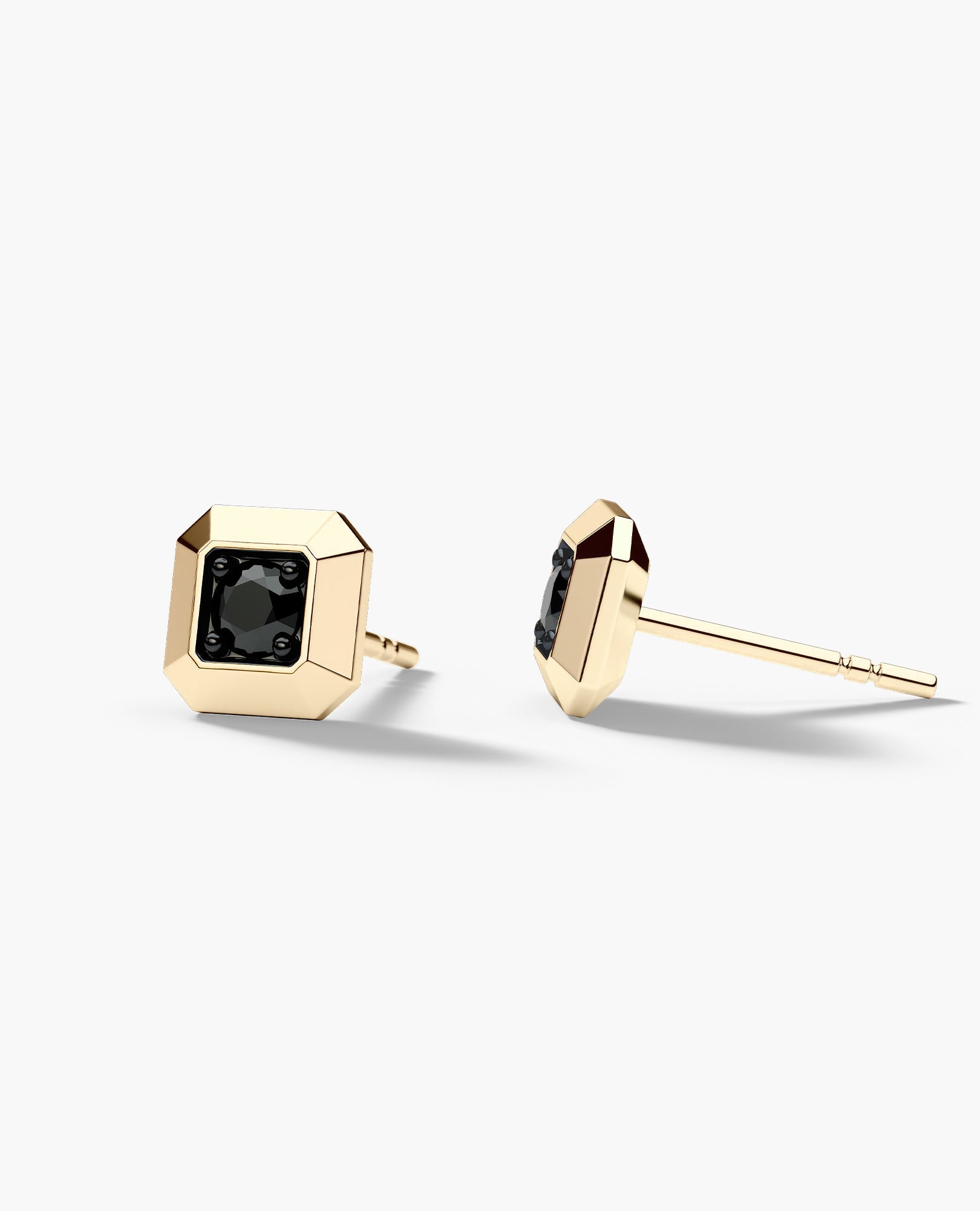 EDGE MINI Single Stud Earring with 0.10ct Black Diamond