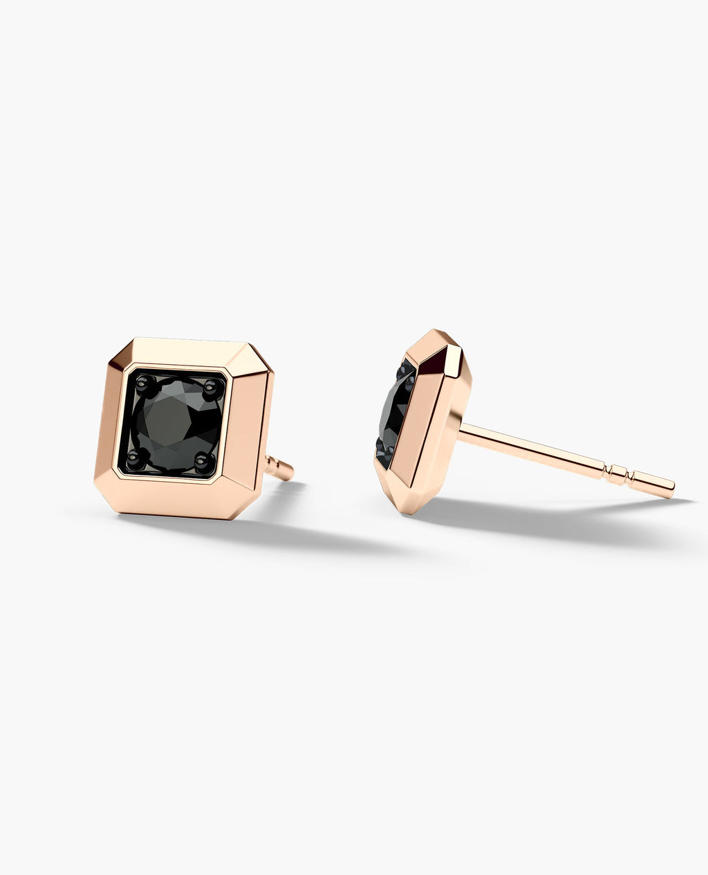 EDGE MINI Single Stud Earring with 0.25ct Black Diamond