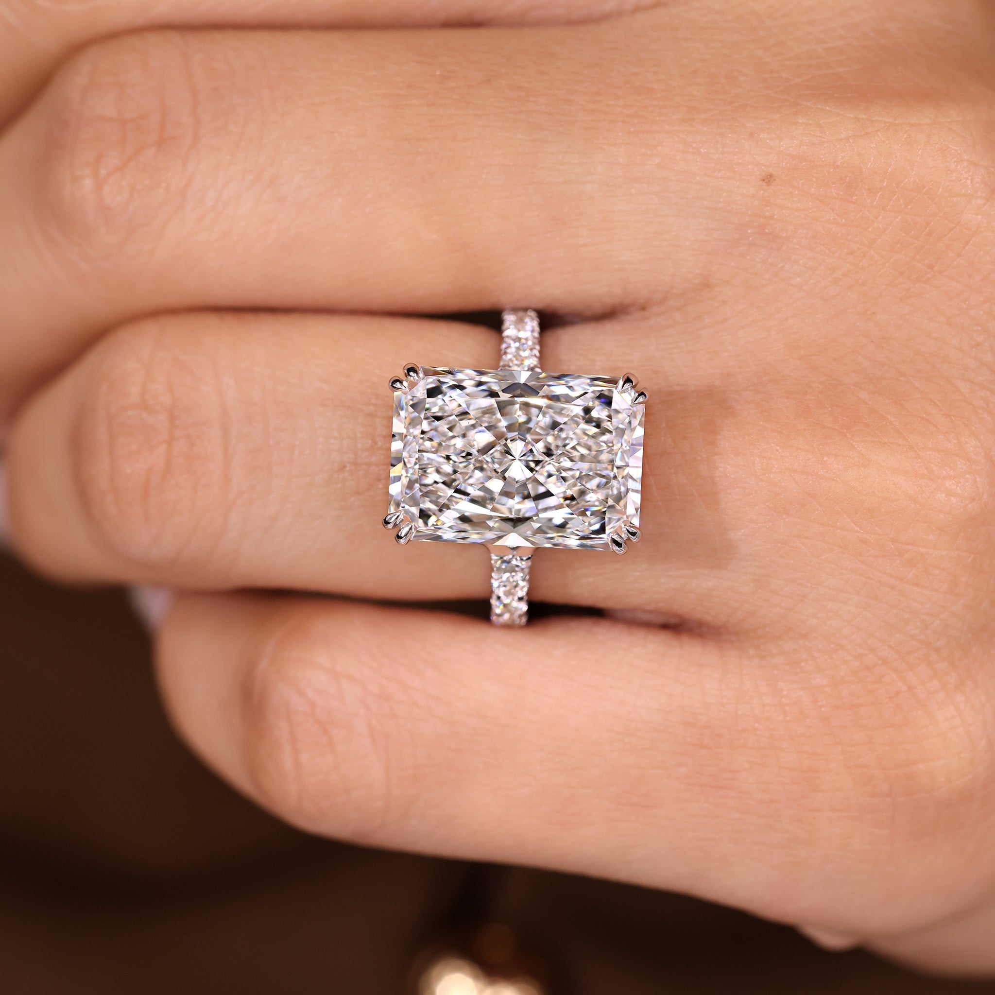 IGI Certified 10 - 12 Carat Radiant Cut Diamond Ring in Trellis Setting