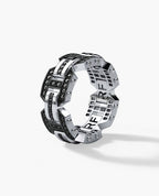 BRIGGS Gold Ring with 1.00ct Black Diamonds