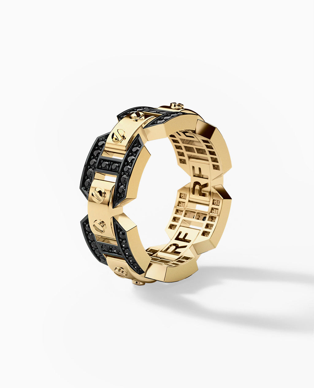 BRIGGS Gold Ring with 0.70ct Black Diamonds