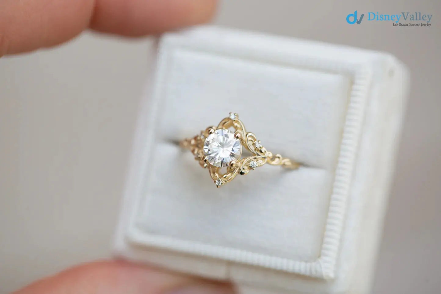 Round Cut lab grown with vintage style Engagement Ring - DisneyValley