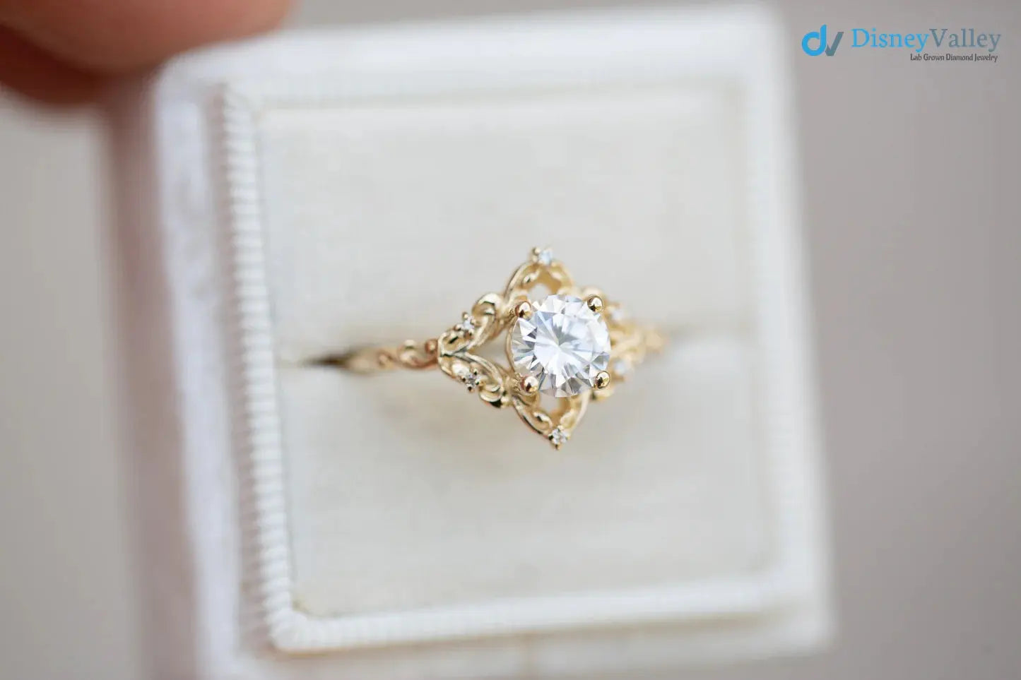 Round Cut lab grown with vintage style Engagement Ring - DisneyValley