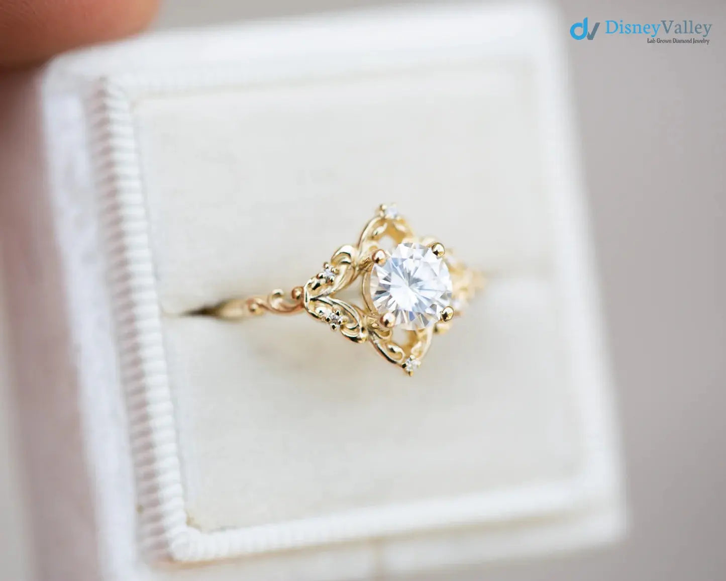 Round Cut lab grown with vintage style Engagement Ring - DisneyValley