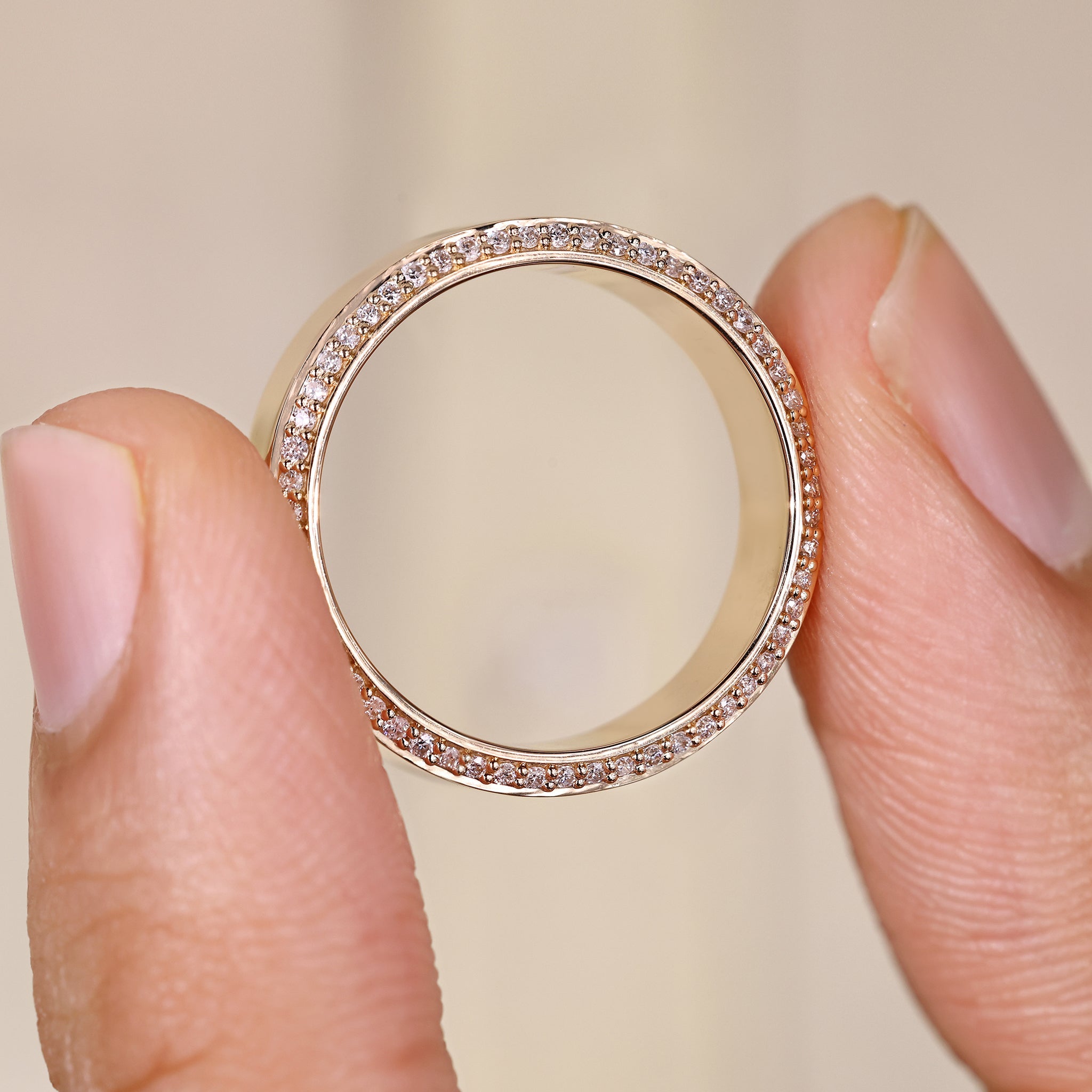 Men's Wedding Band in Round Cut Double Side Eternity style