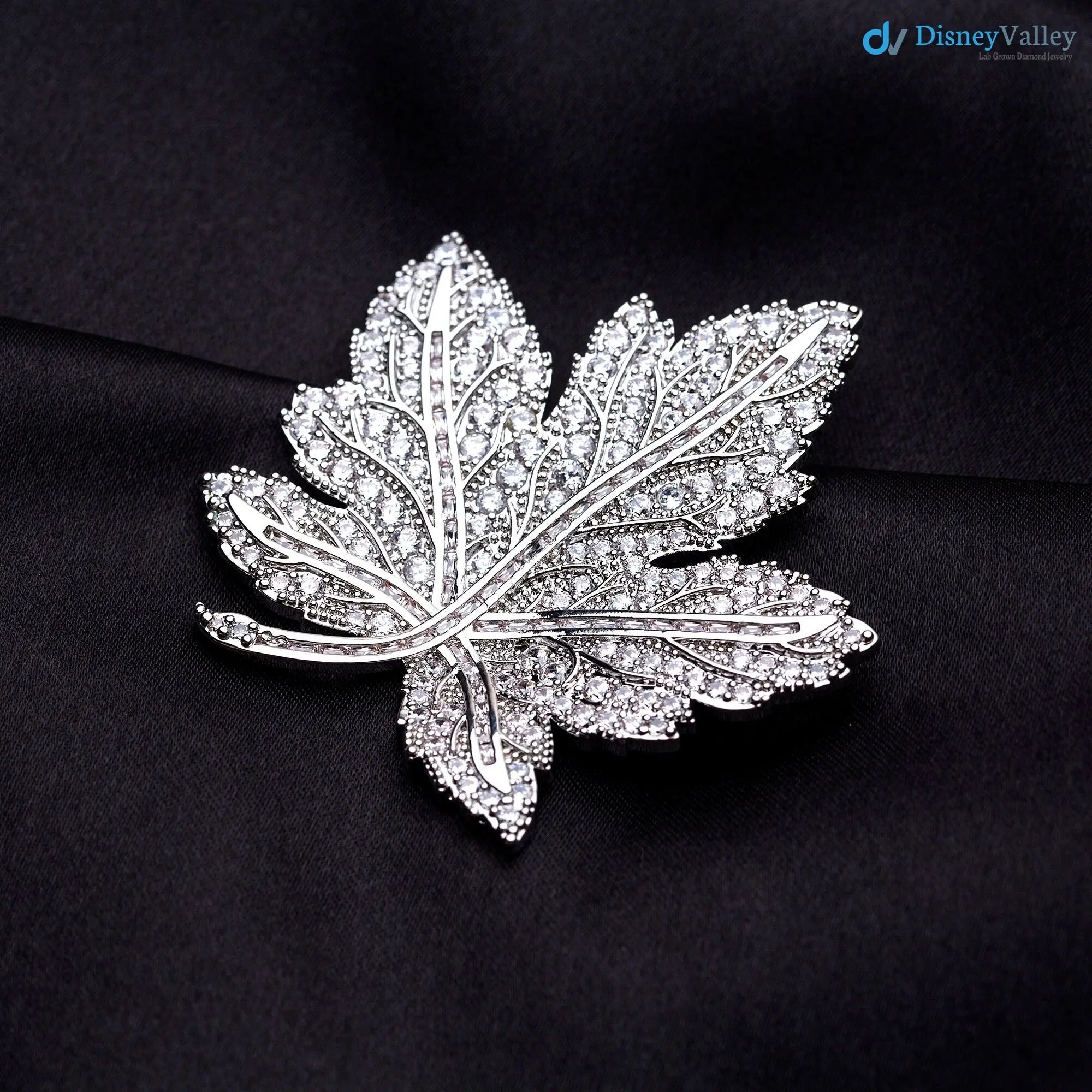 Royal Canadian Maple Leaf Brooch, garden leaf brooch pin DisneyValley