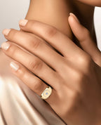 LA PAZ Gold Signet Ring with 0.20ct Diamonds