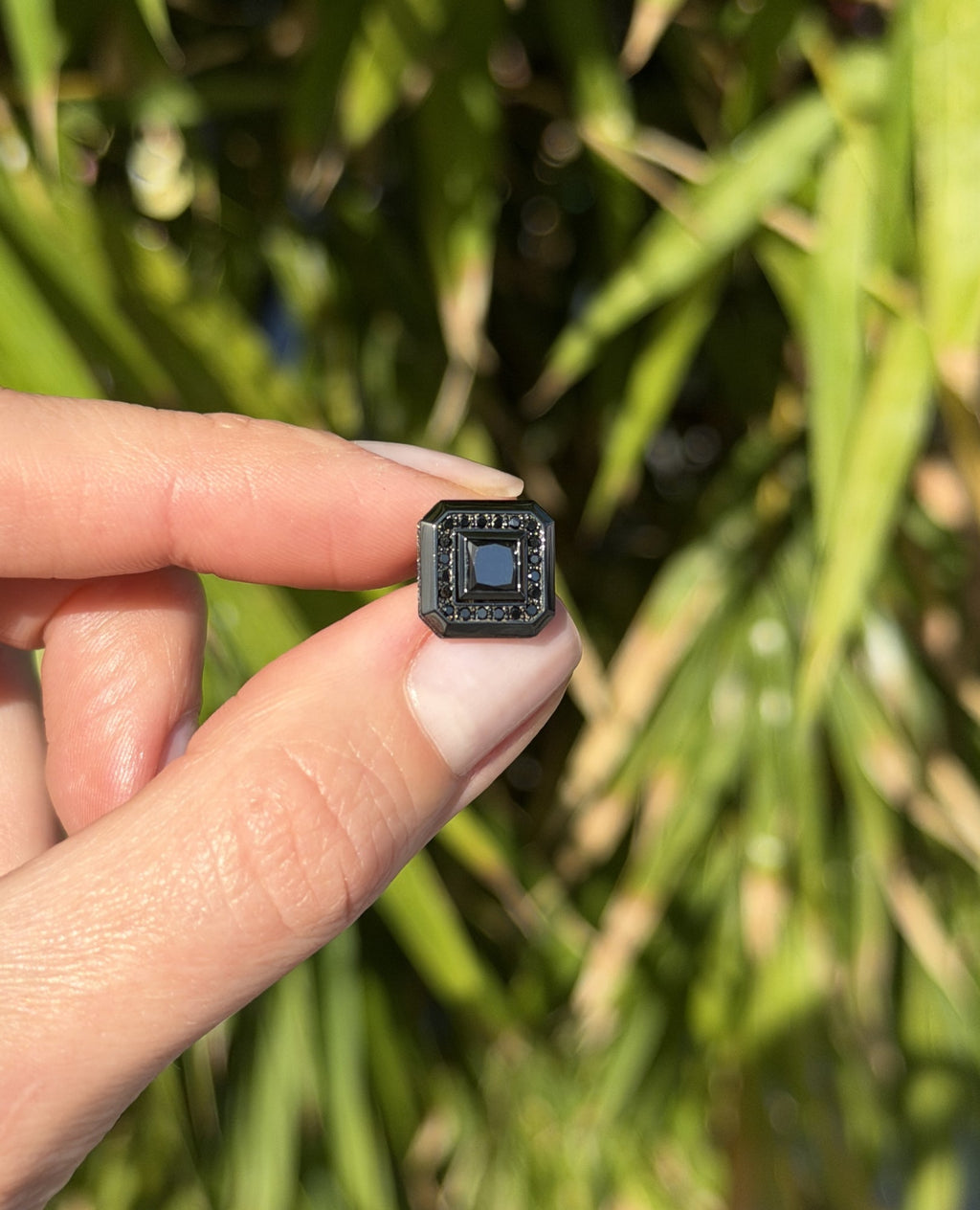 HALO EverBlak Gold Princess Cut Single Stud Earring with 0.55ct - 1.40ct Black Diamonds