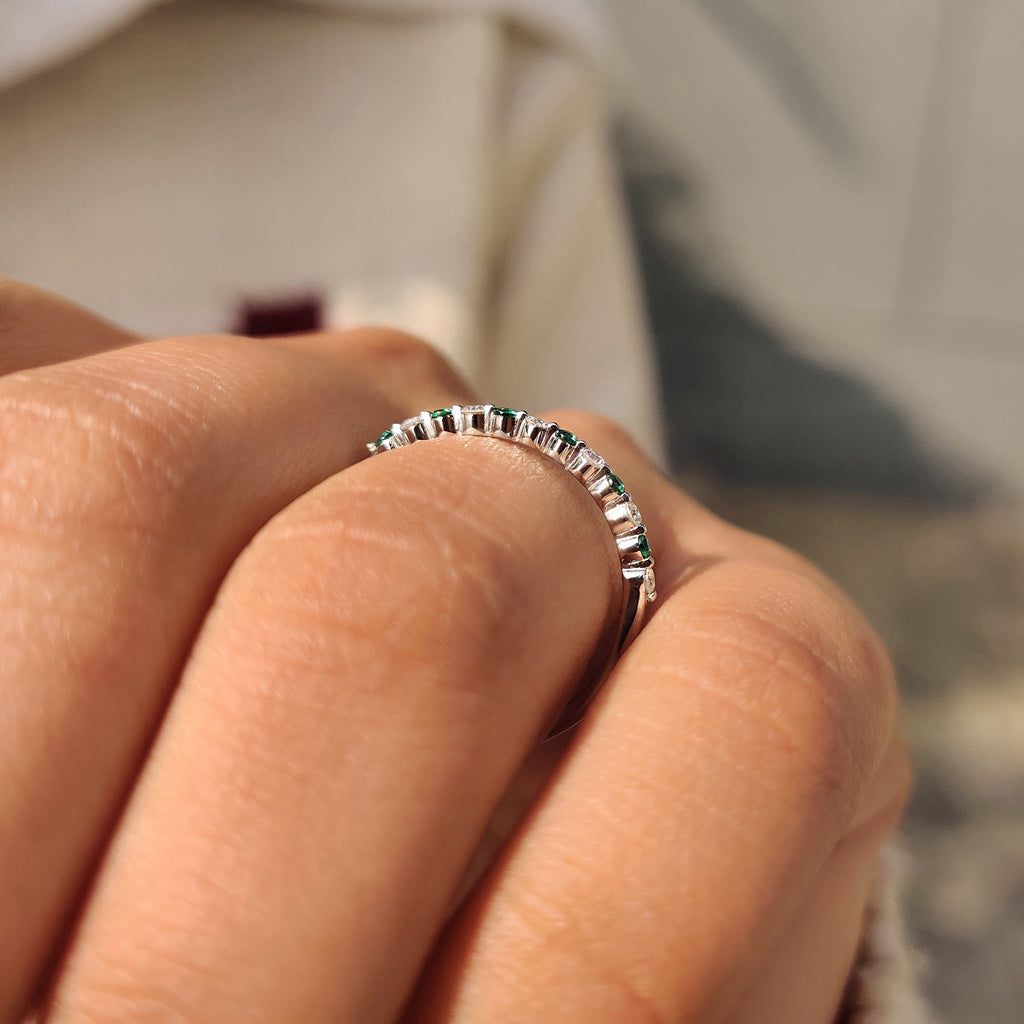 Half Eternity Band with Round Cut Diamond and Emerald Gemstone