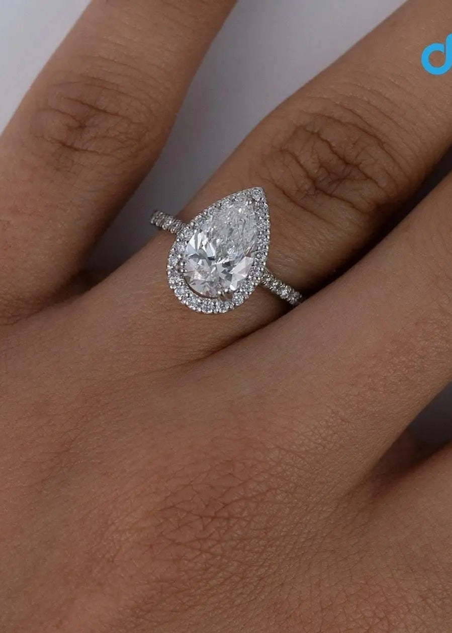 Solid Gold Pear Shaped IGI Certified Lab Grown Diamond Engagement Ring - DisneyValley Image principale du produit