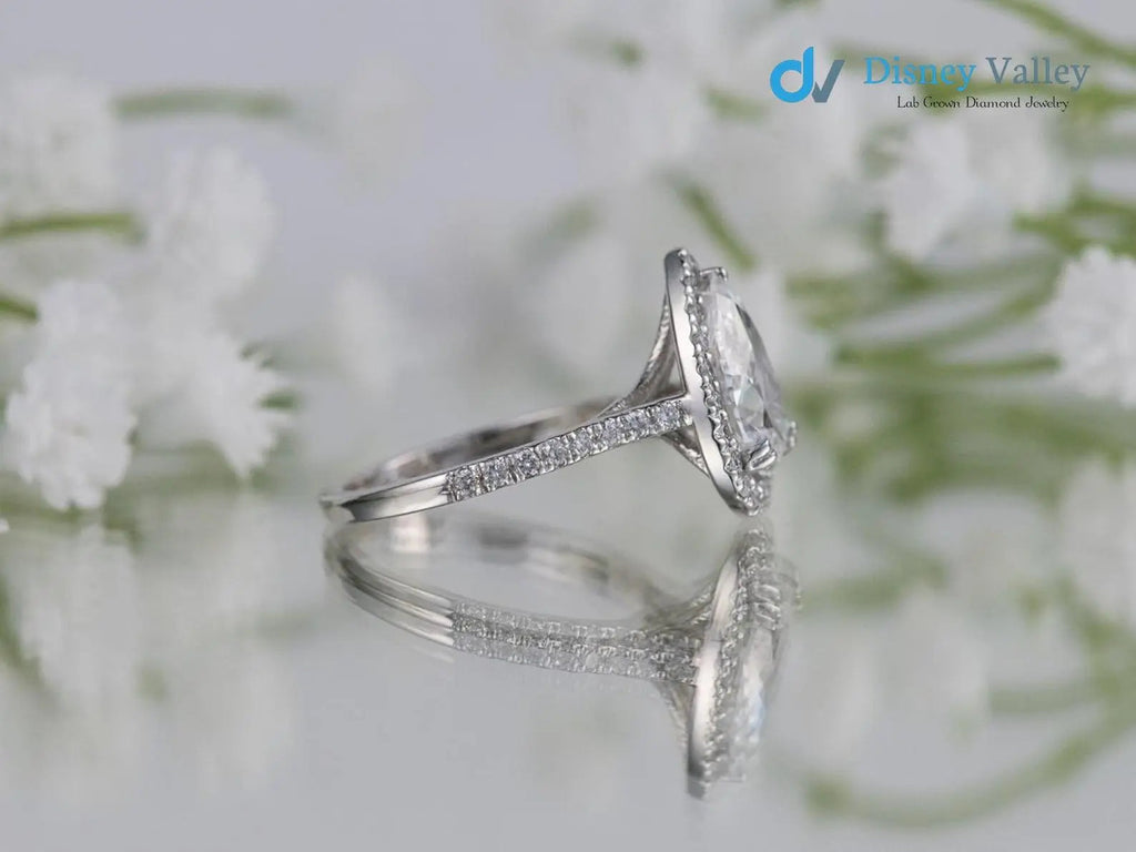 Solid Gold Pear Shaped IGI Certified Lab Grown Diamond Engagement Ring - DisneyValley