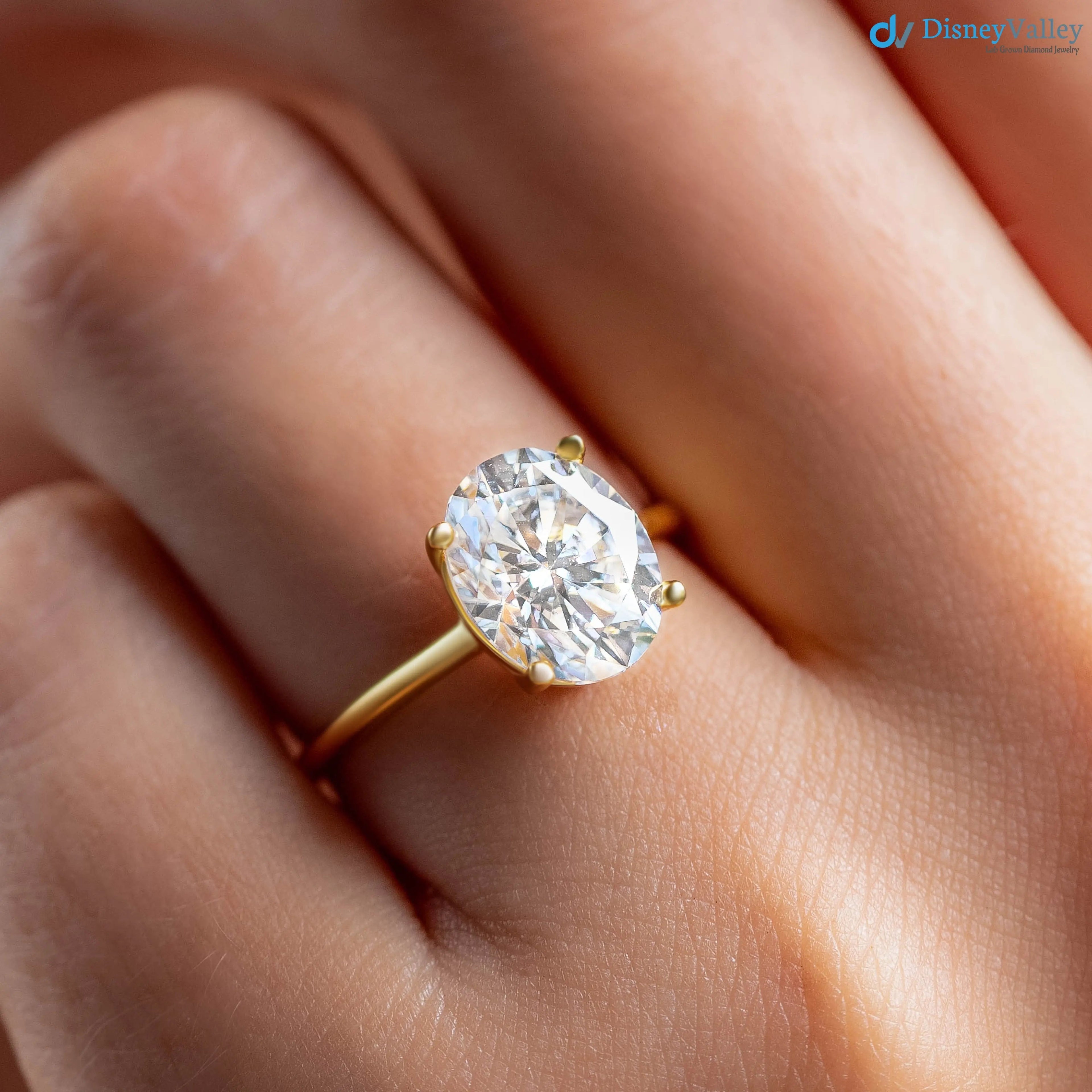 Stunning 2CT oval-cut lan grown three stone luxurious engagement ring - DisneyValley