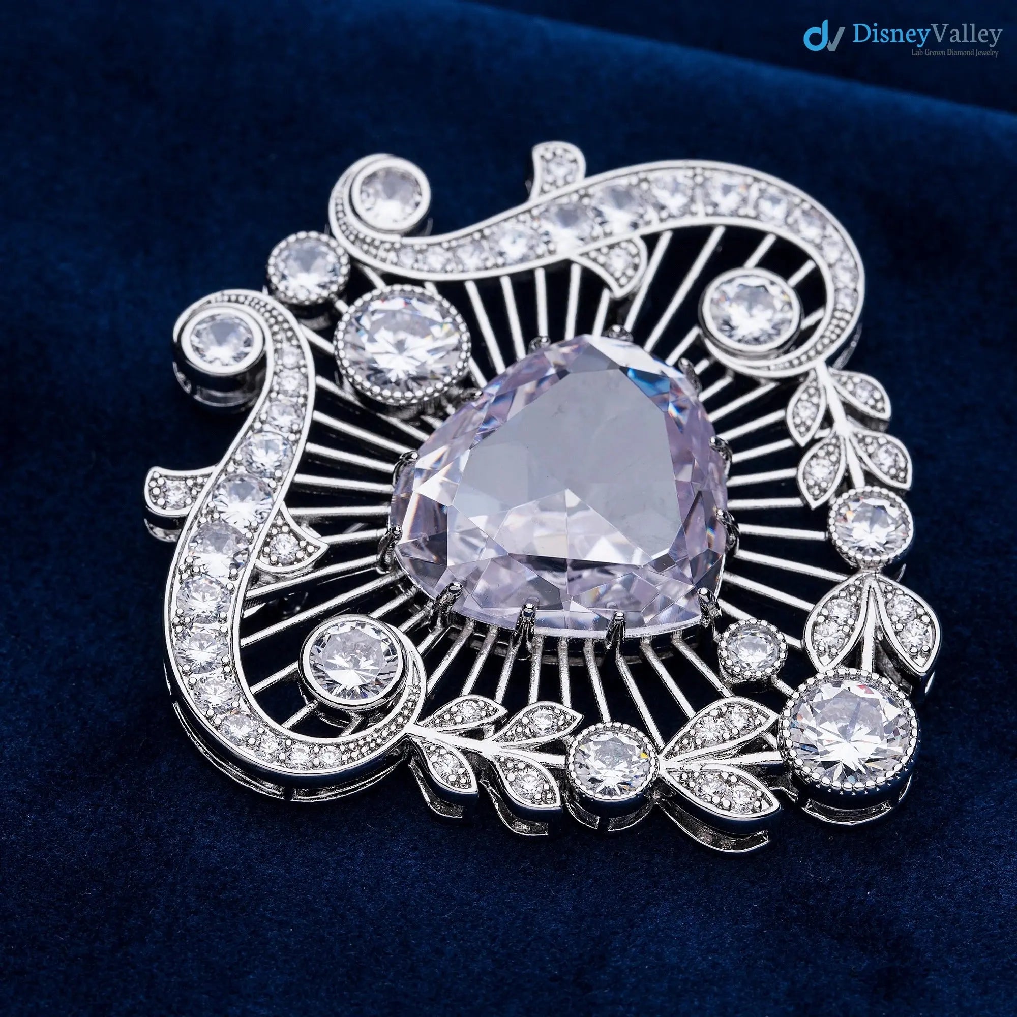 THE CULLINAN V Brooch Full Size Luxury Exclusive with Moissanite diamond DisneyValley Main image