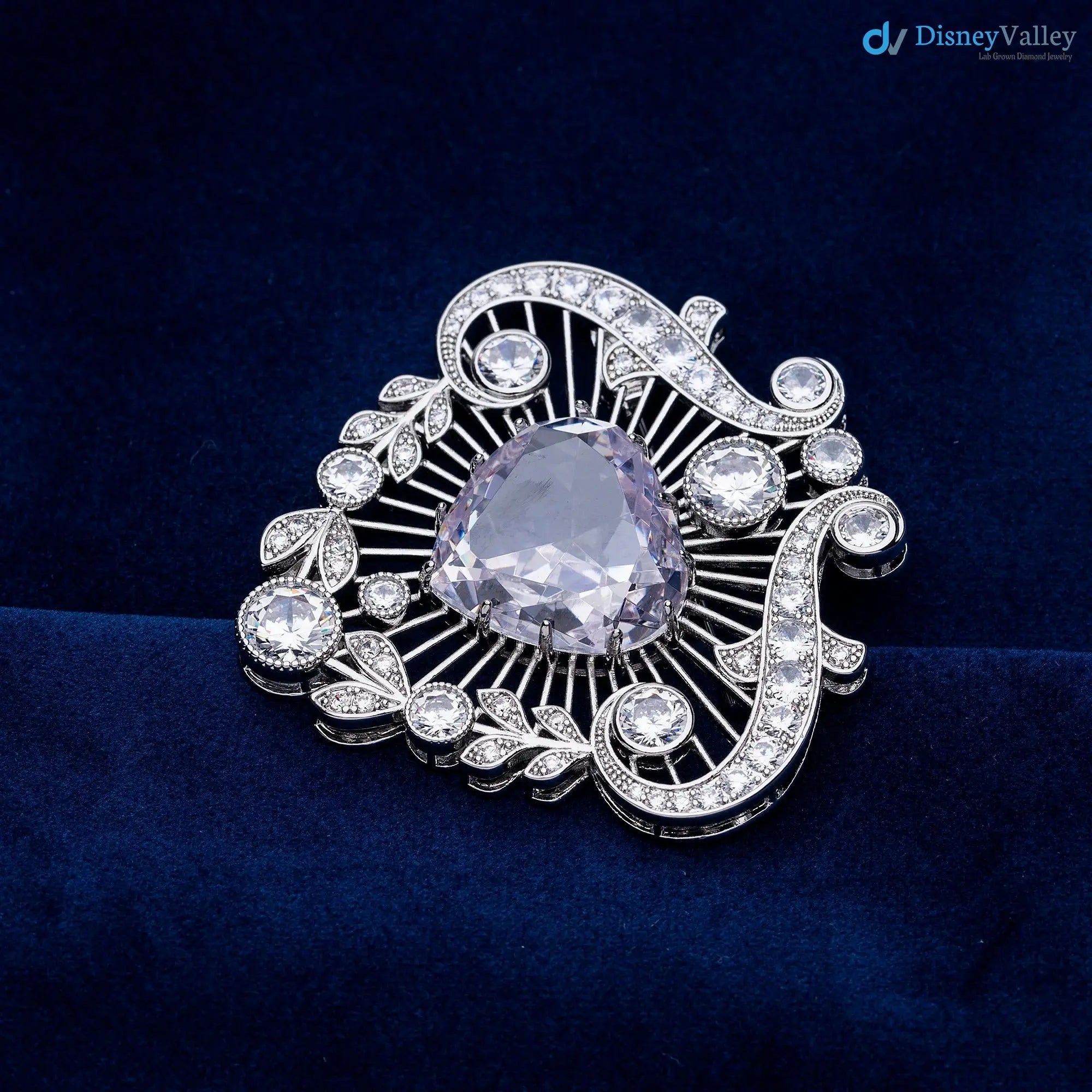 THE CULLINAN V Brooch Full Size Luxury Exclusive with Moissanite diamond DisneyValley