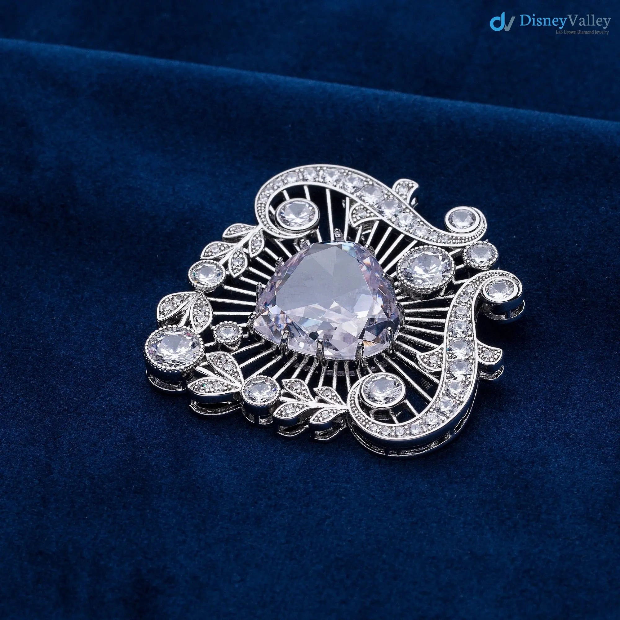 THE CULLINAN V Brooch Full Size Luxury Exclusive with Moissanite diamond DisneyValley