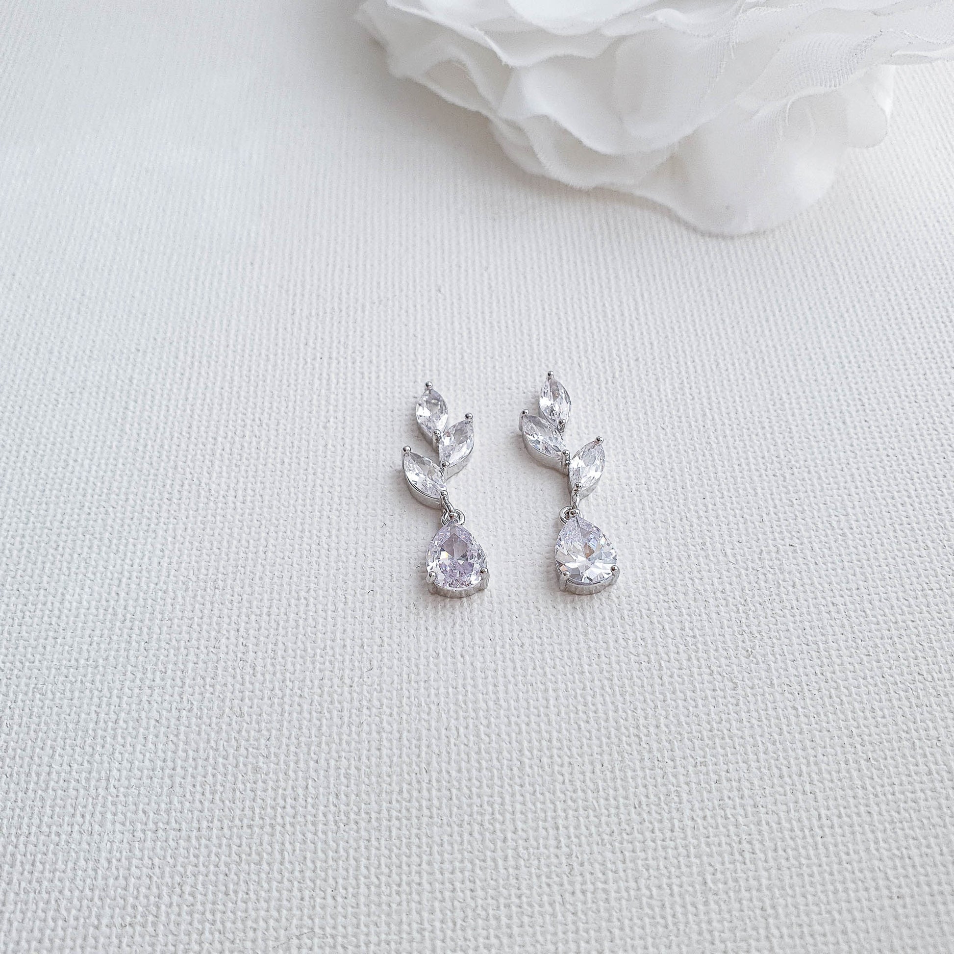 3.0 TCW Pear & Marquise Leaf Drop Earrings