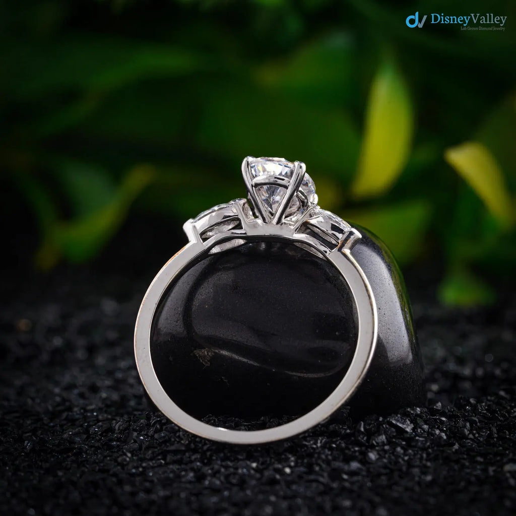 Three Stone Diamond Wedding Ring 2.0 Ct Oval Cut Moissanite Engagement Ring - DisneyValley