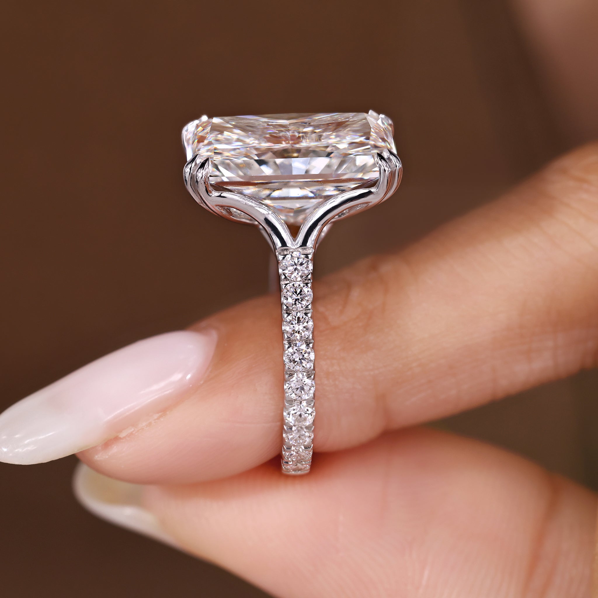 IGI Certified 10 - 12 Carat Radiant Cut Diamond Ring in Trellis Setting