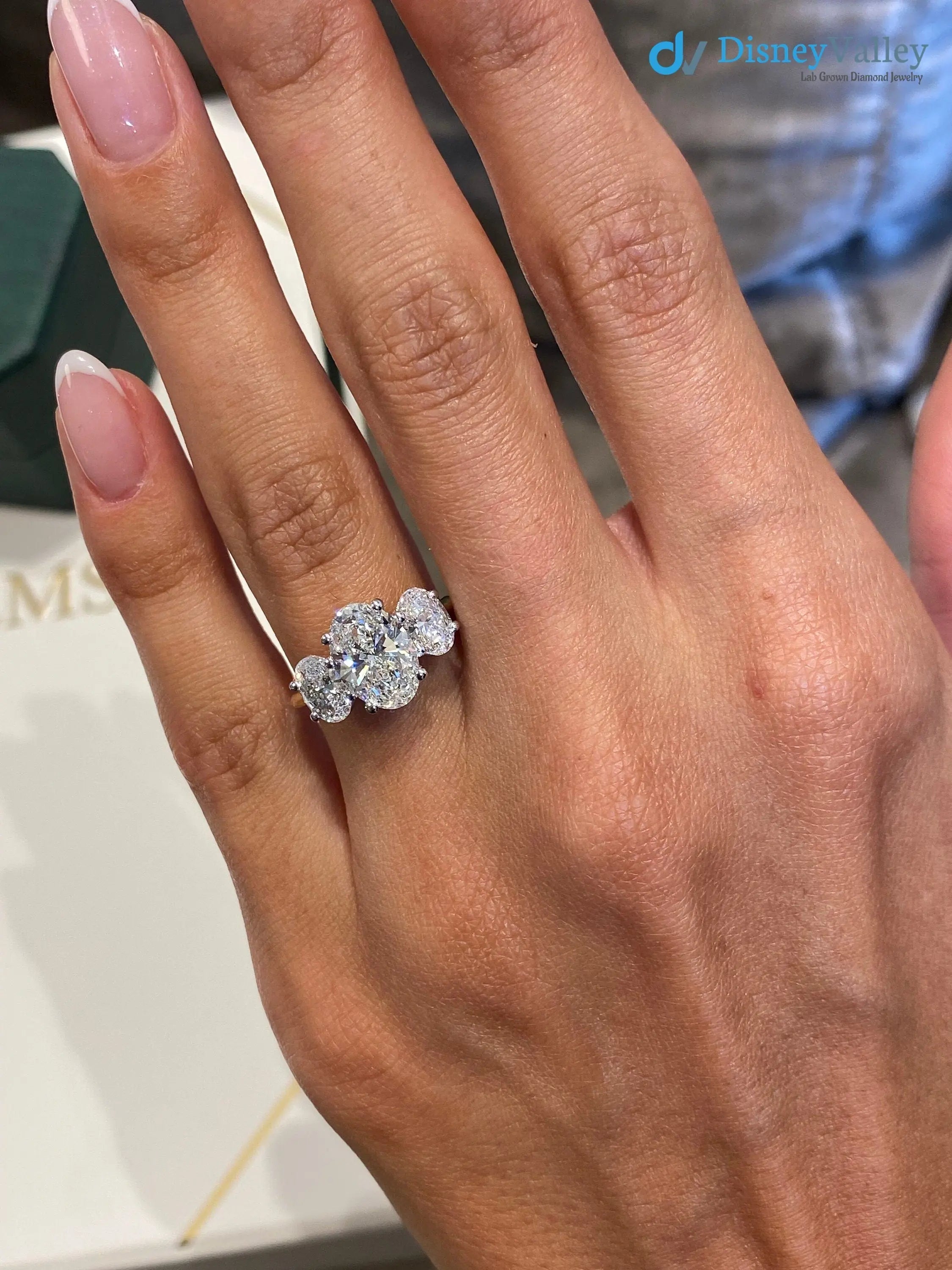 Tri Stone 3.0 Ct IGI Certified E/VS1 Oval Cut Lab Grown Diamond Engagement Ring - DisneyValley
