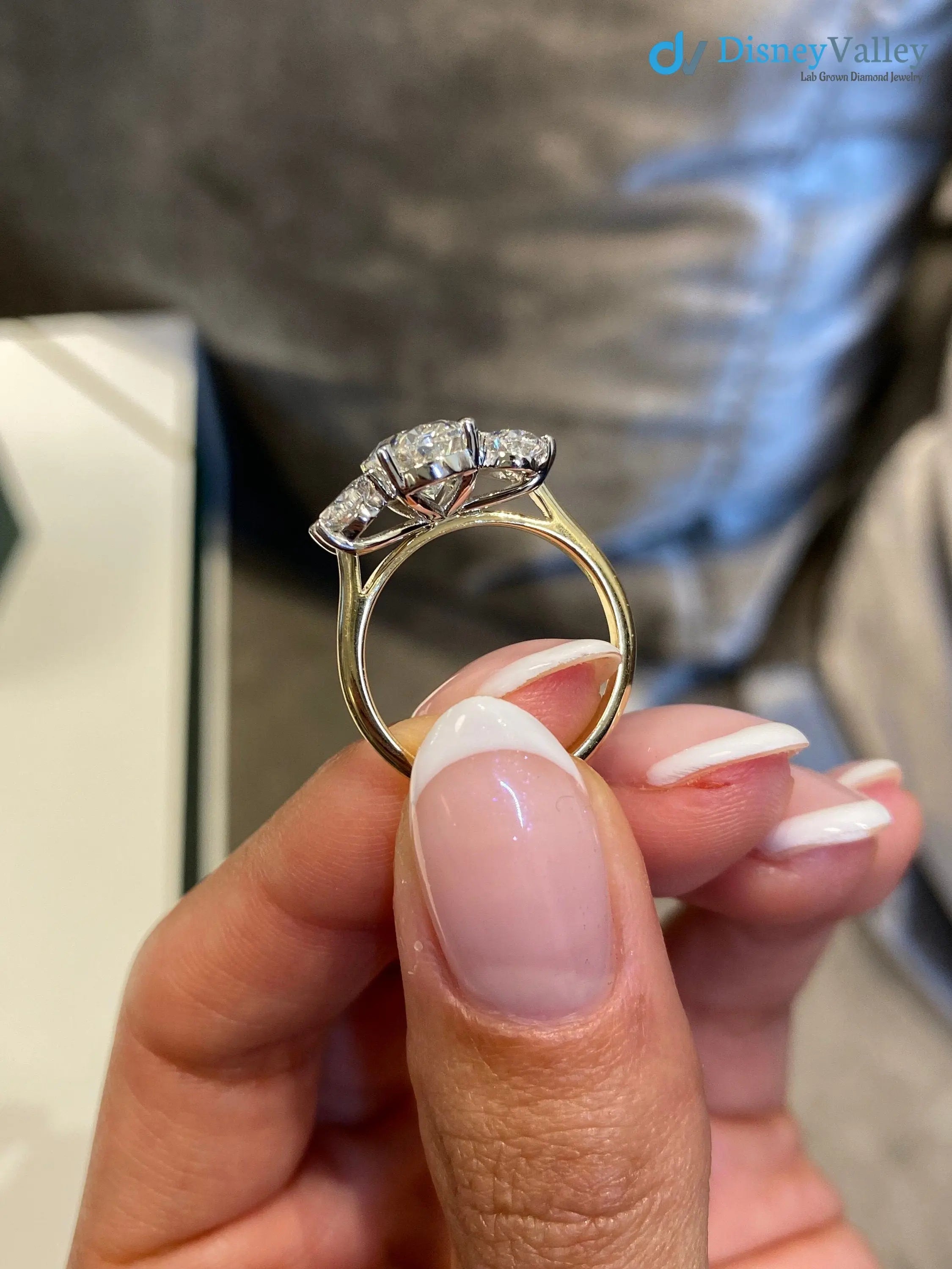 Tri Stone 3.0 Ct IGI Certified E/VS1 Oval Cut Lab Grown Diamond Engagement Ring - DisneyValley