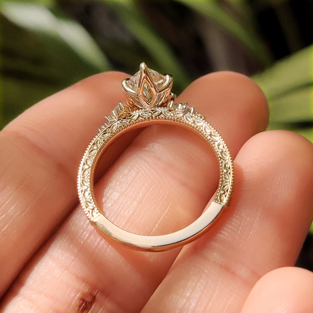 Art Deco Dutch Marquise Ring in Milgrain Details