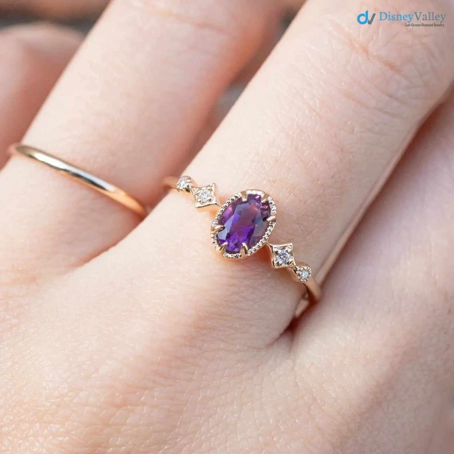 Unique large oval birthstone ring, Vintage inspired oval birthstone jewelry Secondary image