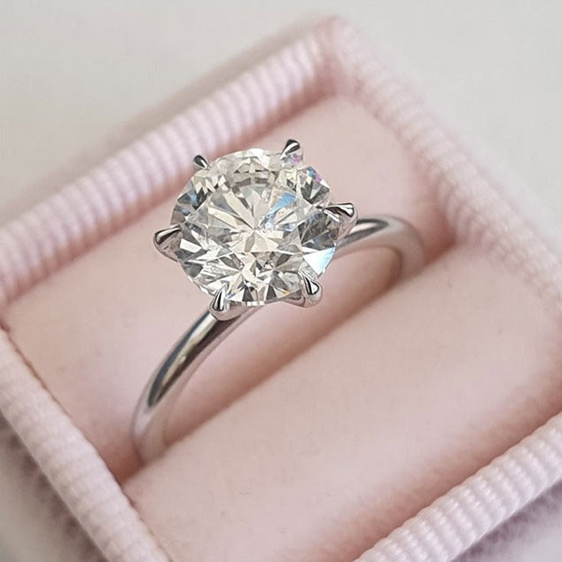 1.50 CT Round Brilliant Cut Moissanite Solitaire Engagement Ring