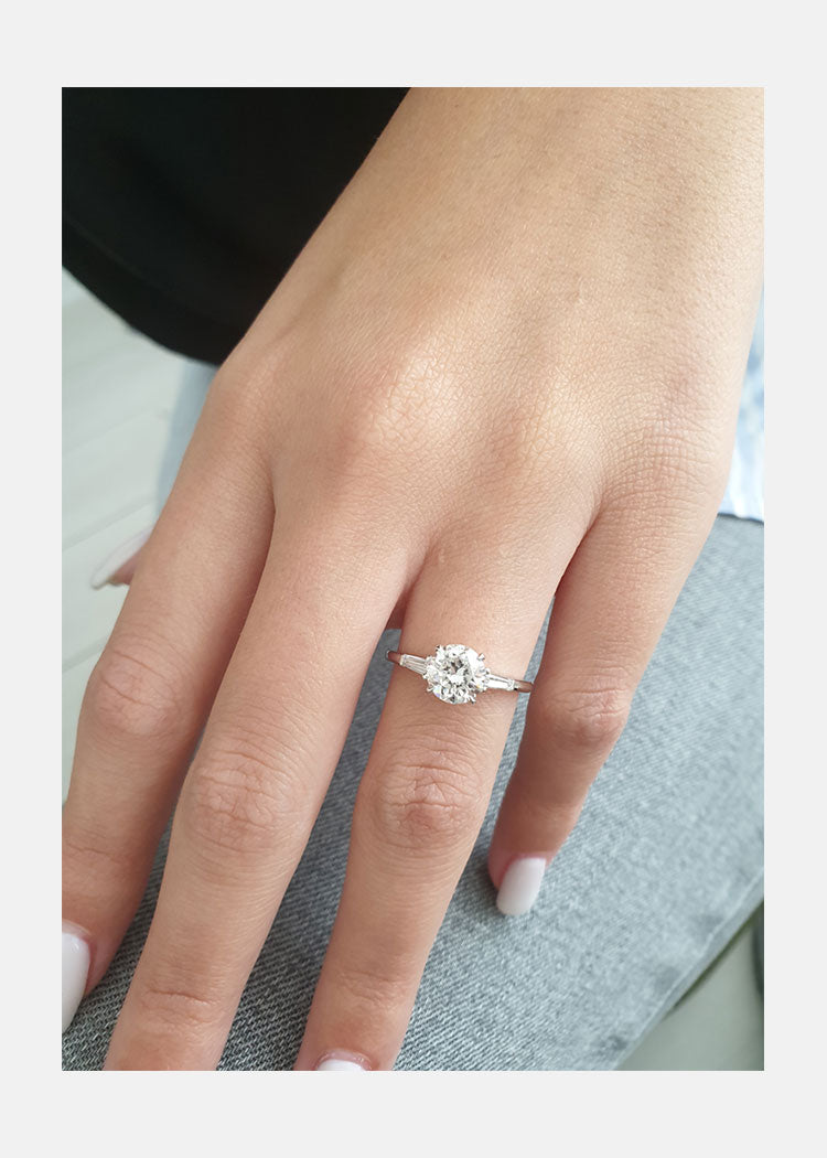1.31 CT Round Brilliant Cut Moissanite Three Stone Engagement Ring