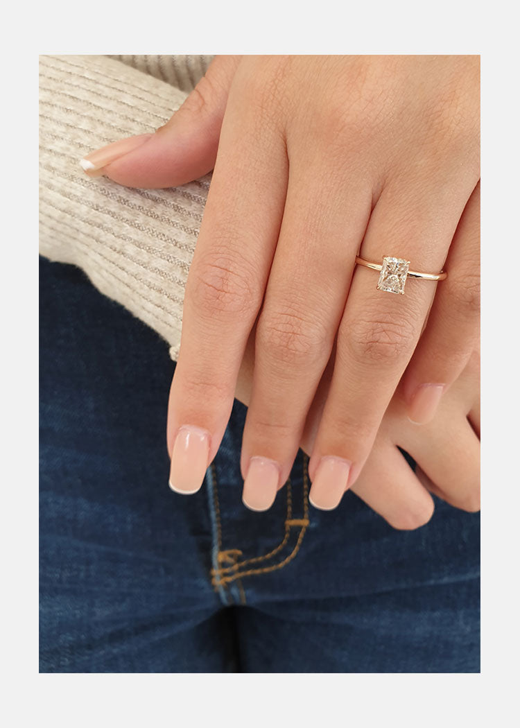1.01 CT Radiant Cut Moissanite Solitaire Engagement Ring