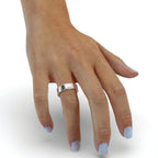 Solitaire Baguette Wedding Ring – White Gold